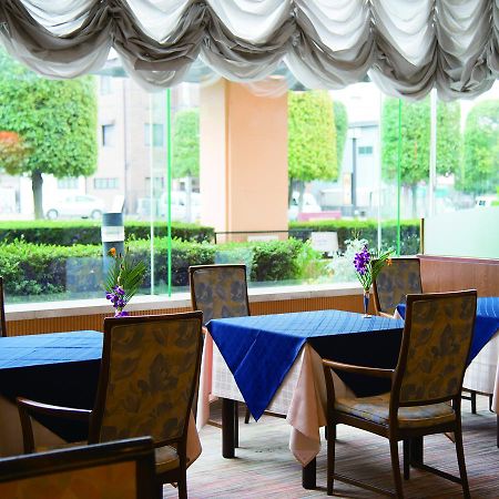 Hotel Crown Palais Kofu Esterno foto