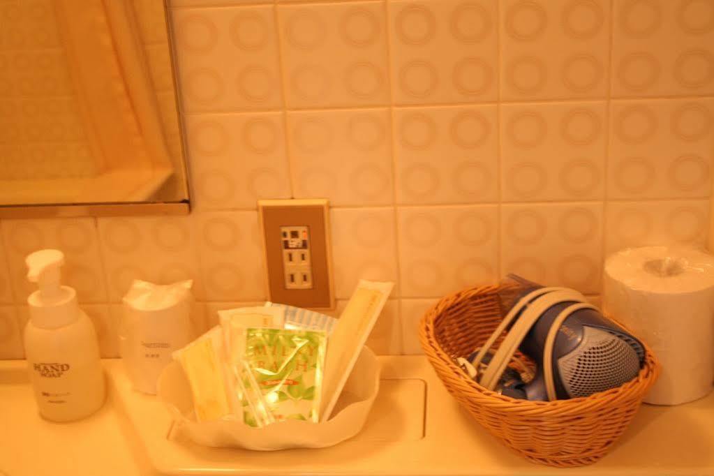 Hotel Crown Palais Kofu Esterno foto